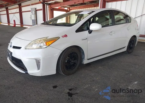 2013 Toyota Prius Three z USA, uszkodzony, nr VIN JTDKN3DU5D5619291